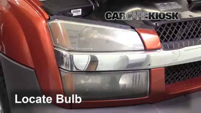 2003 Chevrolet Avalanche 1500 5.3L V8 Éclairage Feux de route (remplacer l'ampoule)